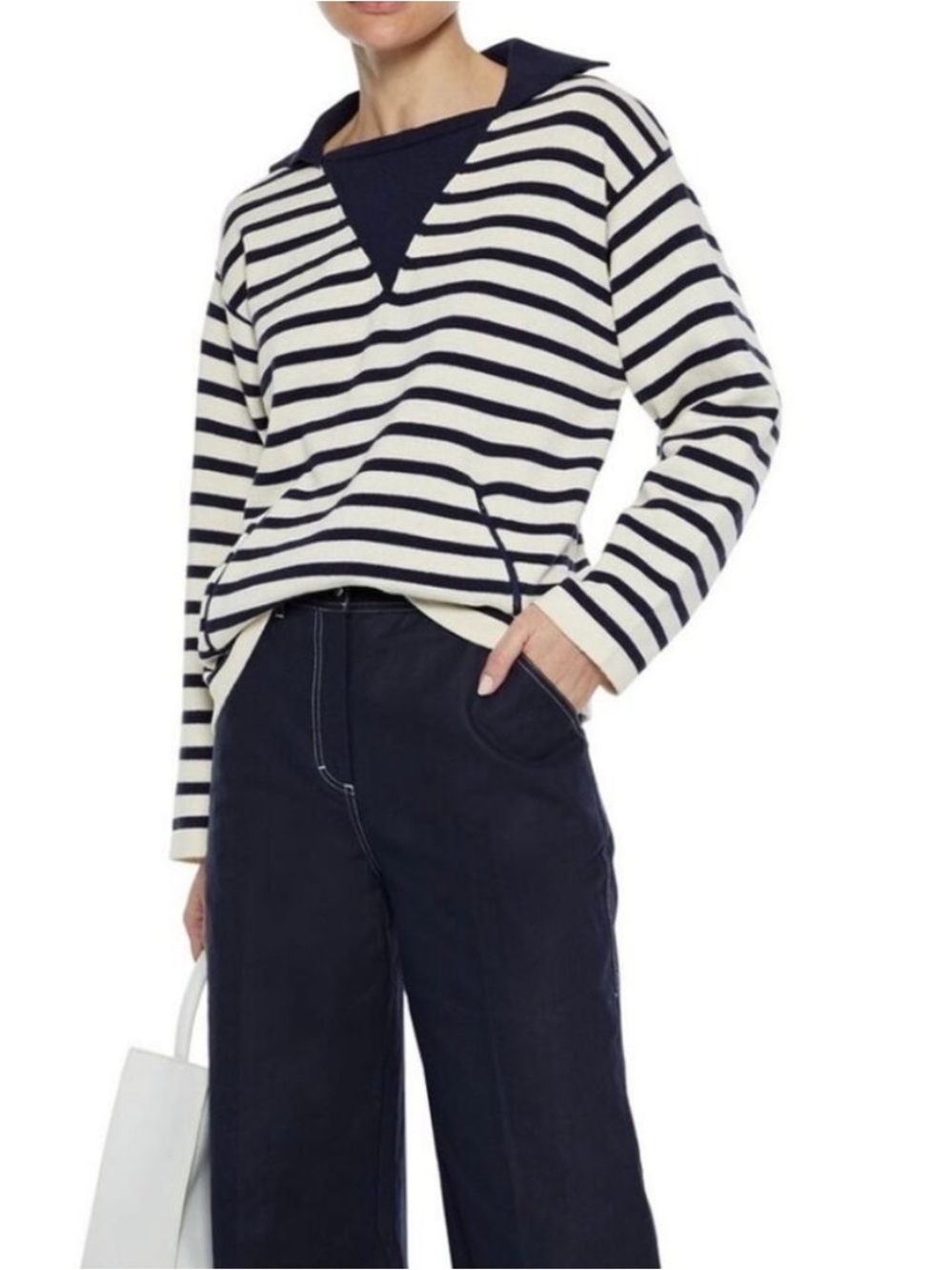 Current/Elliott NWT Elsie Navy and Cream Striped V‑Neck Pullover Sweater